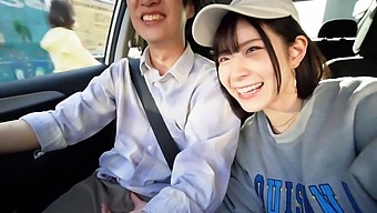 Eena Shaman Và Mkare Tận Hưởng Một Cuộc Hẹn Ngoài Trời Kéo Dài Một Ngày Ở Tokyo